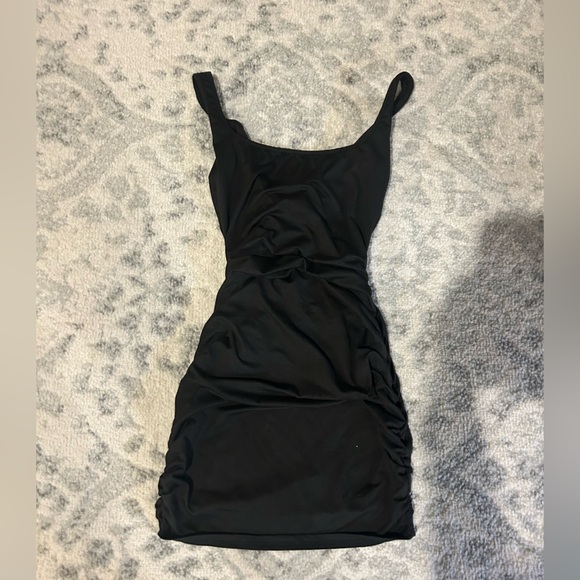 unbranded Dresses & Skirts - Black BodyCon Mini Dress Small No Brand Stretchy Versatile